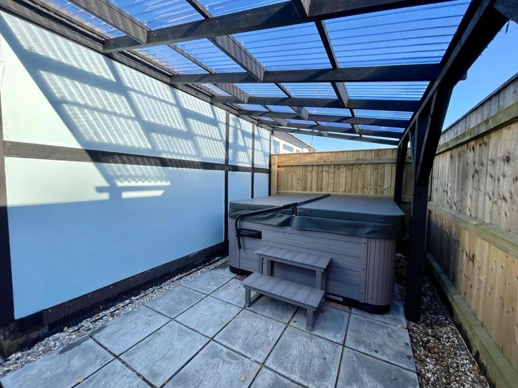 Blakes Beach House Humberston Fitties Exterior foto